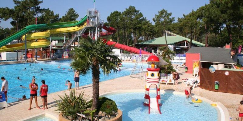Отель Camping La Palmyre Ле-Мат Экстерьер фото