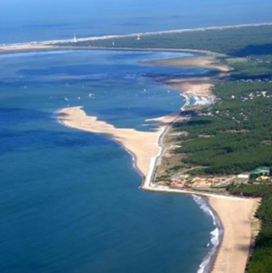 Отель Camping La Palmyre Ле-Мат Экстерьер фото